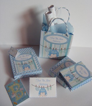 BLUE BABY SHOWER GIFT SET